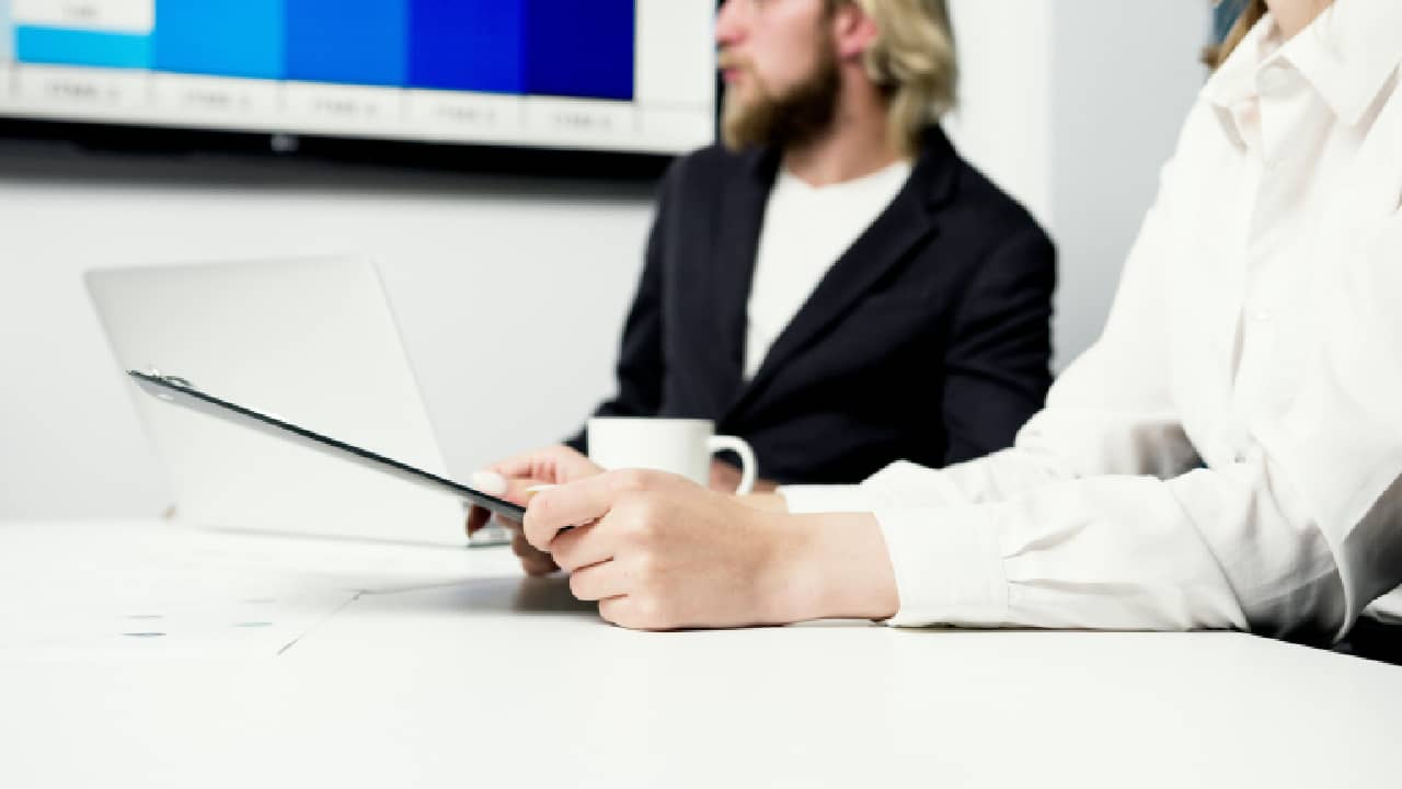 Real Estate Crowdfunding: How It Works 5 Real Estate Crowdfunding Legal Mentions