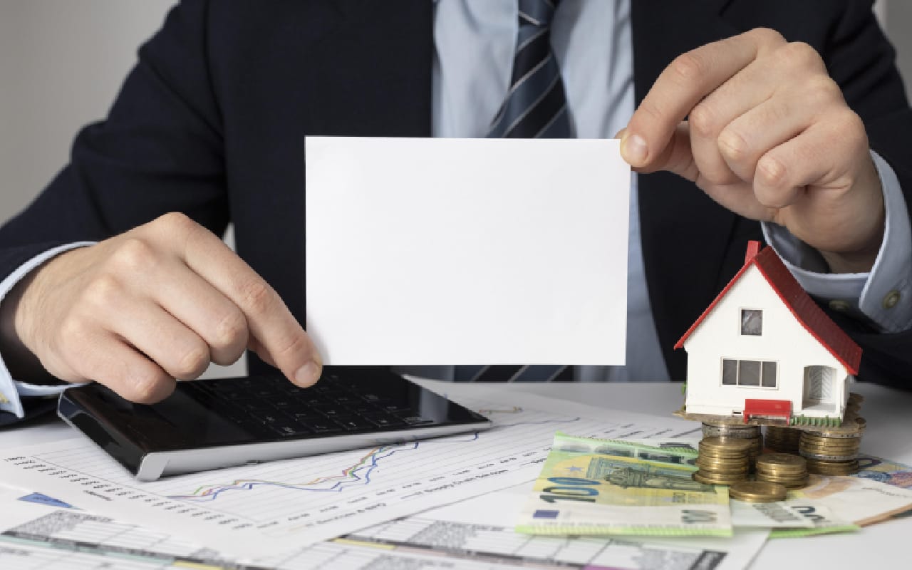 Draft 13 Long-term stability meets competitive rates. Perfect for stabilized assets.
